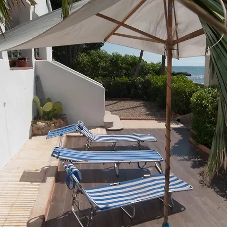 Holiday home Sargantana Blava
