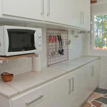 Holiday home Sargantana Blava